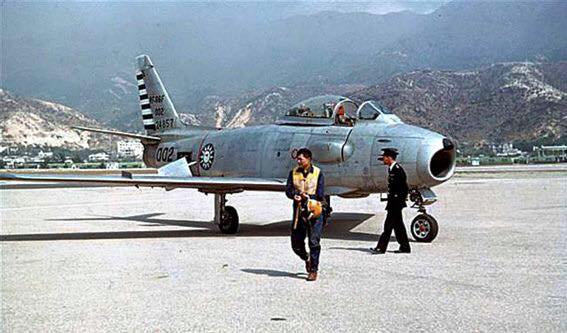 香港啟德機場 RF-86F