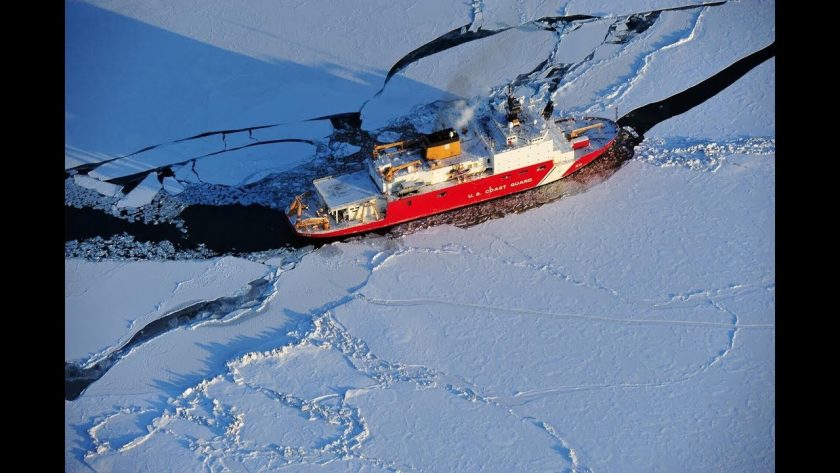 北極 破冰船