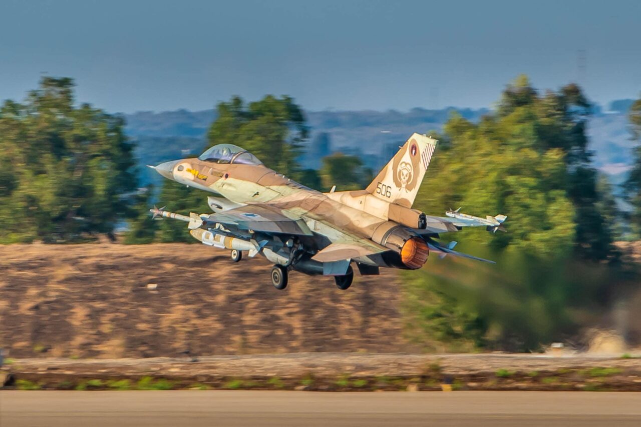 以色列 F-16