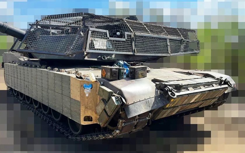 M1戰車砲塔尾部的彈藥倉更是鳥籠裝甲的防禦重點